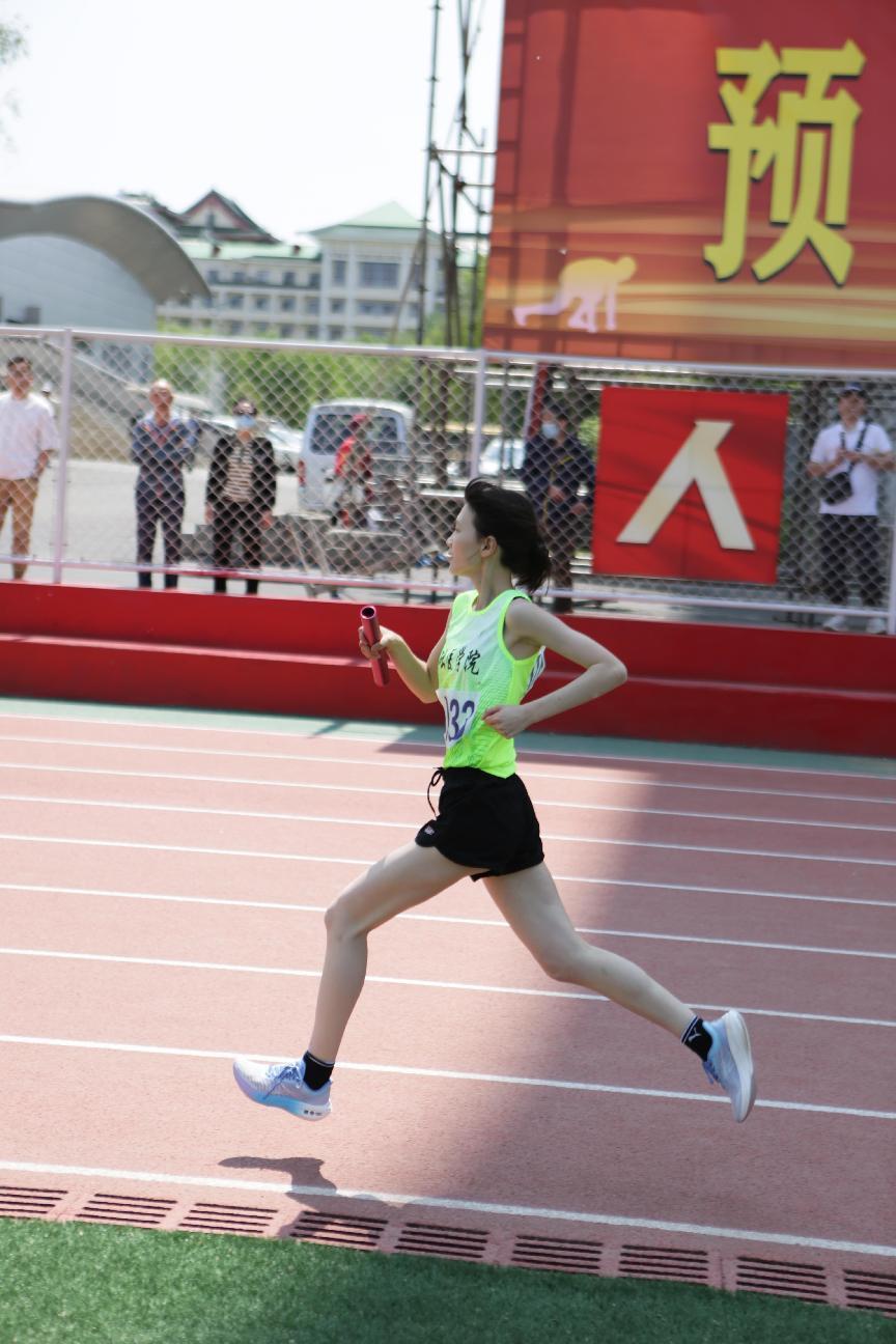 5203d5694fadeb3d67a84cf3cdaad28