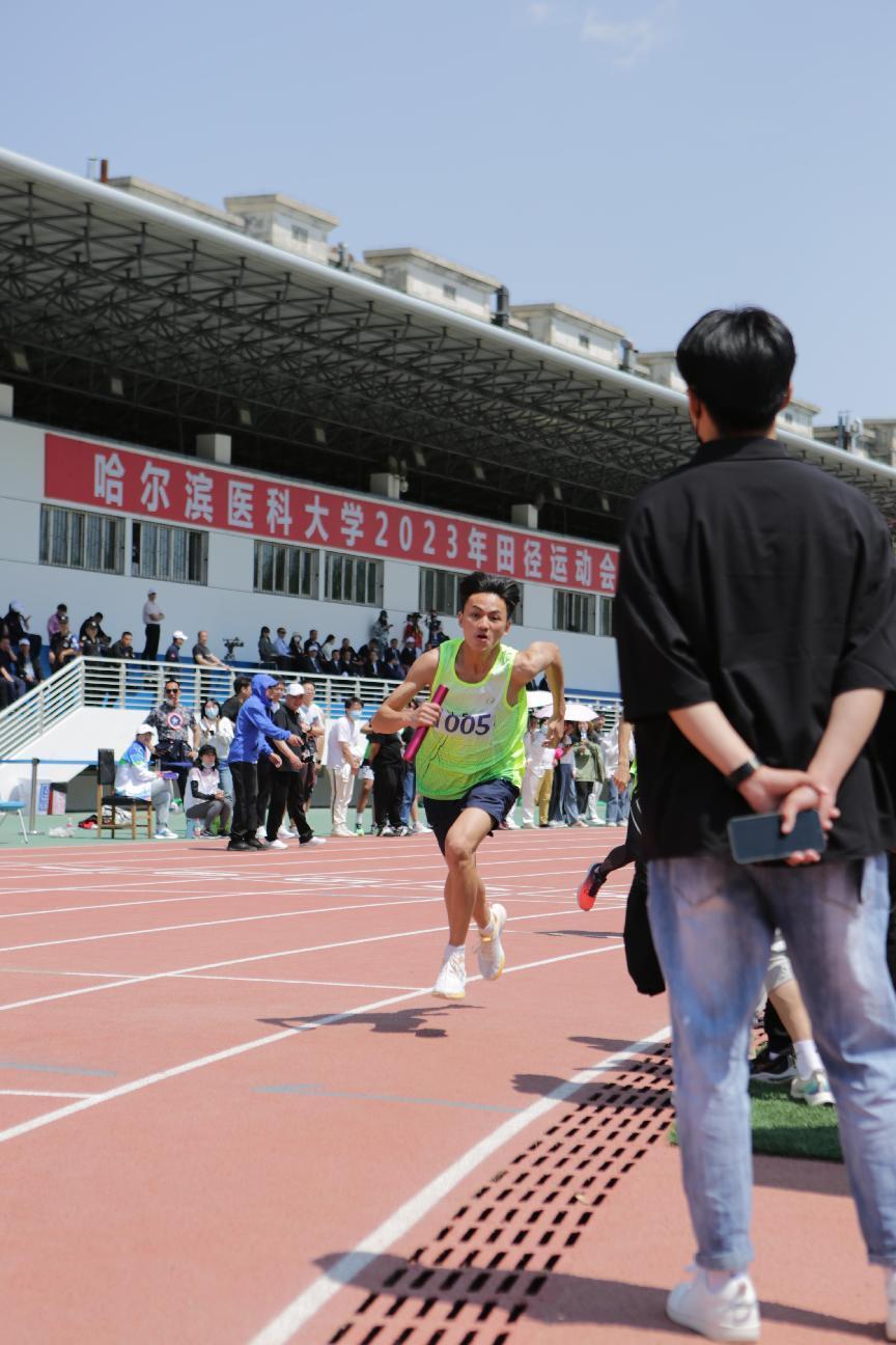 9ef93e22219fb74a399823d025dae12